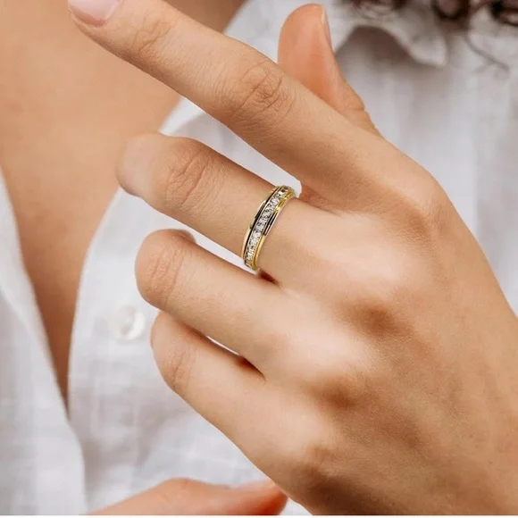 Gold Fidget Spinner Ring with Crystals - Size 6 - Picture 5 of 11